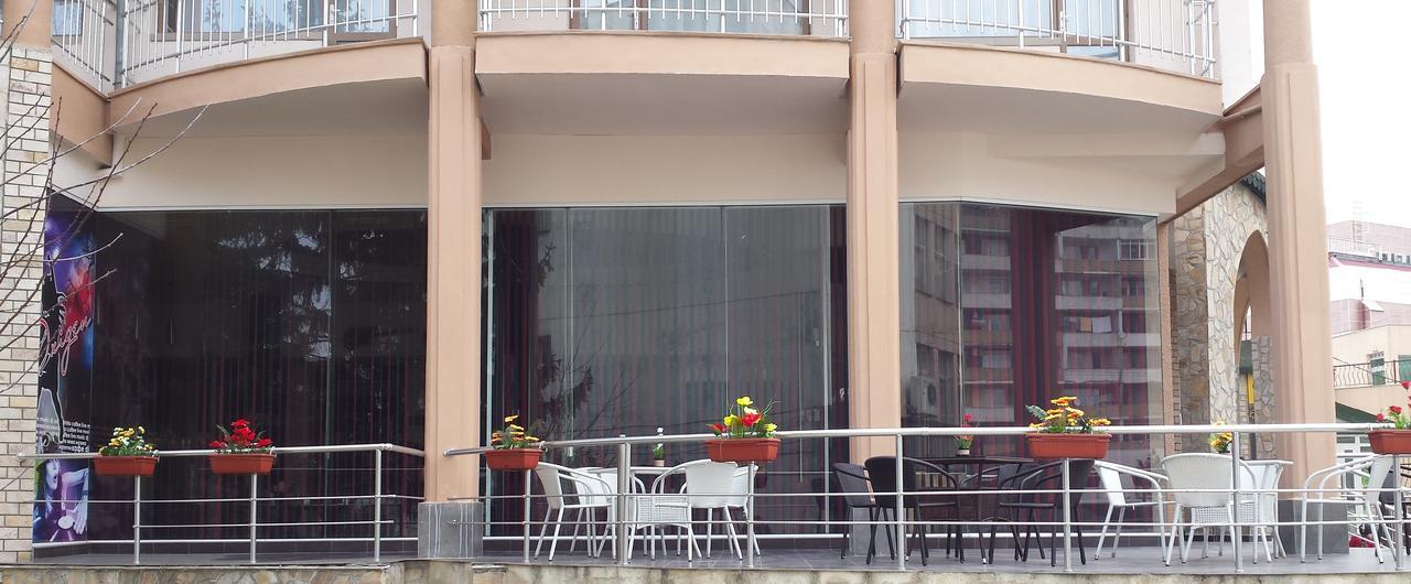 Tiara Hotel Dobritsj Eksteriør bilde